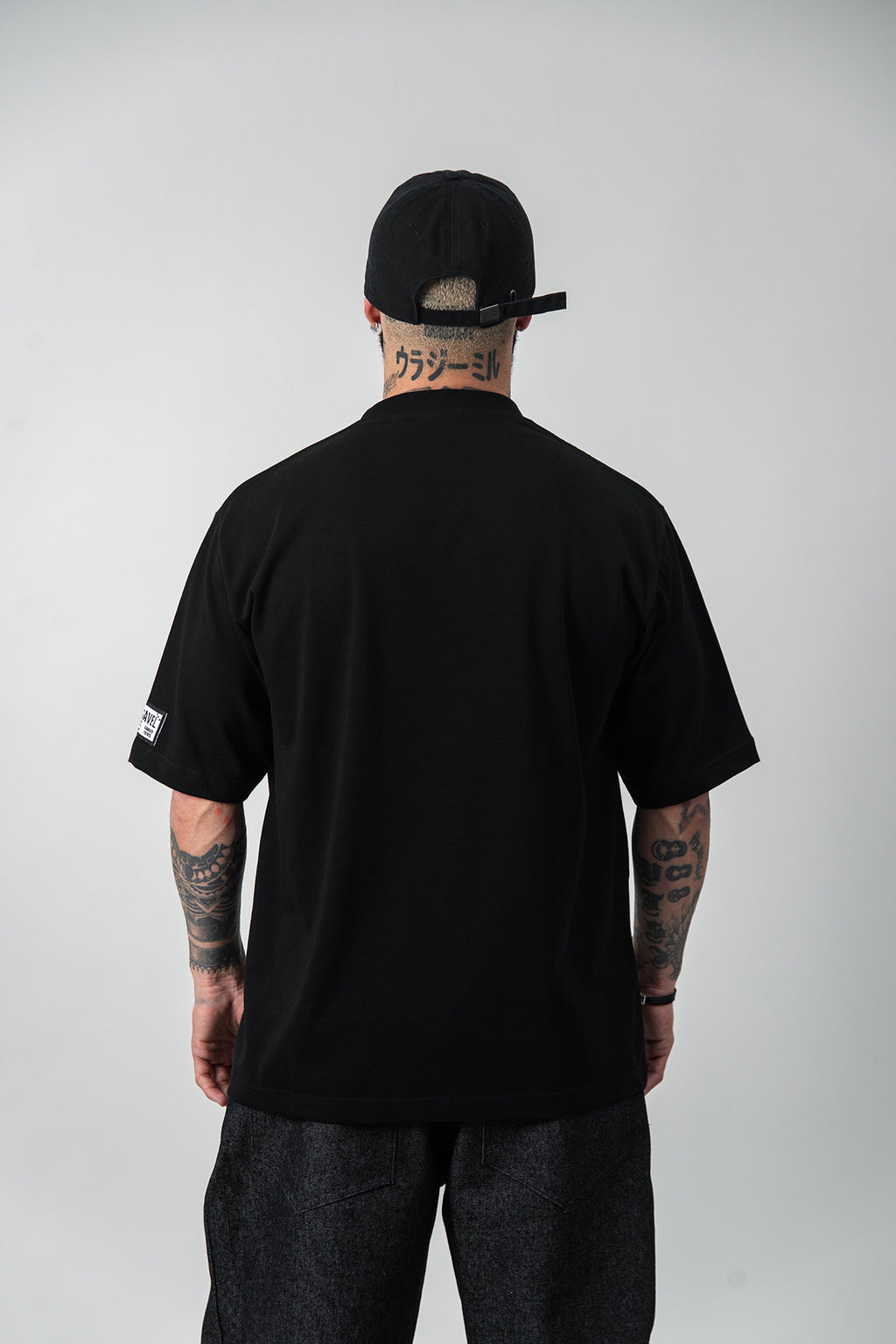 T-shirt Medium Fit - СТРИИТWEAR