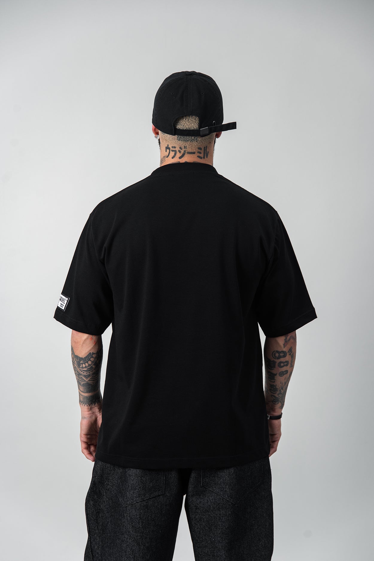 T-shirt Medium Fit - СТРИИТWEAR